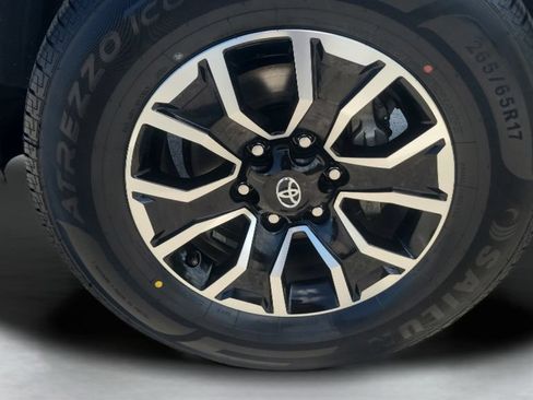 Used 2023 Toyota Tacoma TRD Sport w/ Advanced Technology Package AWD/4WD image 28