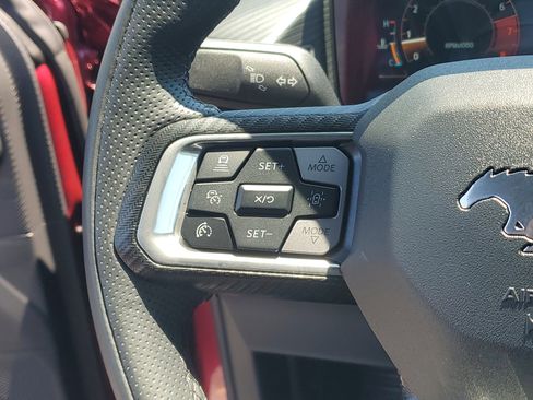 Used 2025 Ford Mustang Premium RWD image 26
