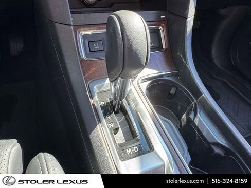 Used 2023 Subaru Ascent Touring image 33