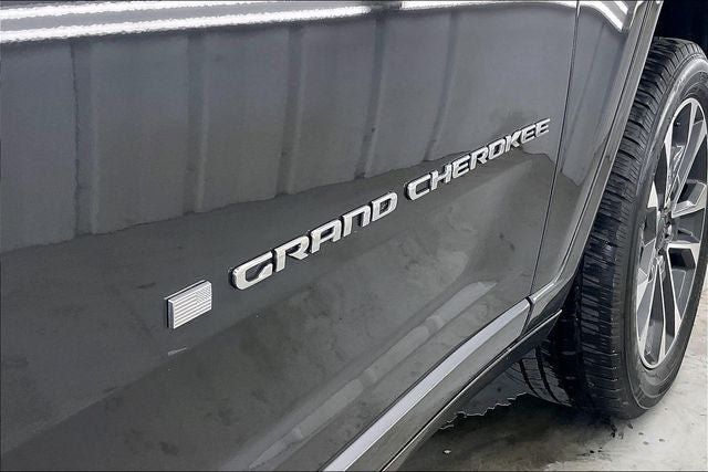 Used 2022 Jeep Grand Cherokee L Overland AWD/4WD image 9