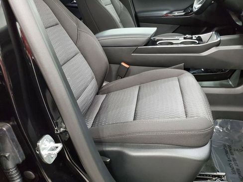 Used 2026 Chevrolet Equinox LT image 21