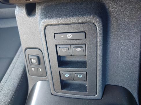 Used 2023 Ford Bronco Big Bend image 11