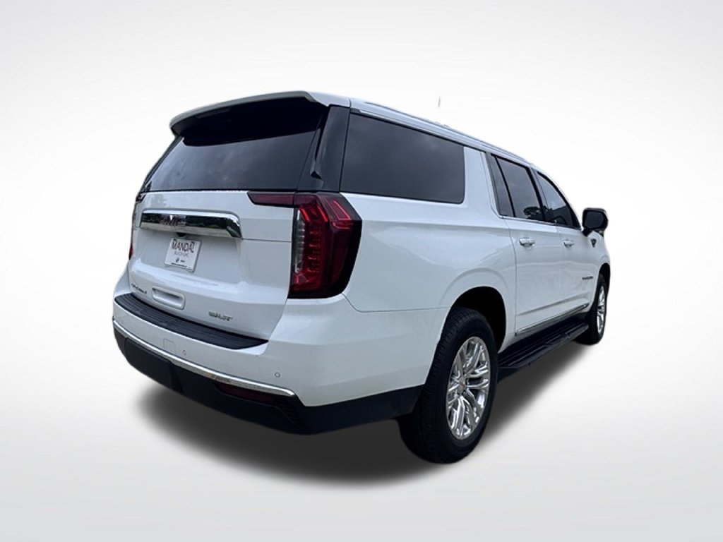 Used 2021 GMC Yukon XL SLT w/ SLT Luxury Package RWD image 4