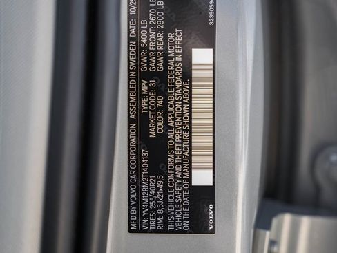 New 2026 Volvo XC60 B5 Ultra w/ Climate Package image 39