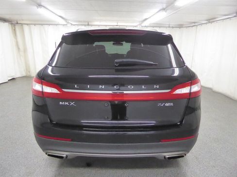 Used 2016 Lincoln MKX Reserve w/ Luxury Package AWD/4WD image 6