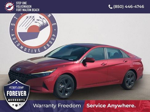 Used 2023 Hyundai Elantra SEL FWD image 1