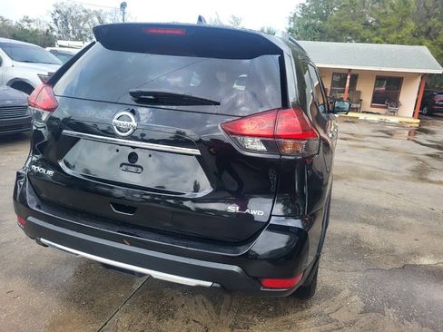 Used 2017 Nissan Rogue SL AWD/4WD image 10