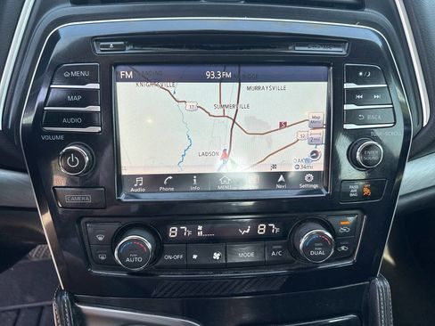 Used 2017 Nissan Maxima 3.5 SV image 16