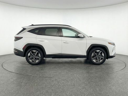 Used 2025 Hyundai Tucson SEL image 11
