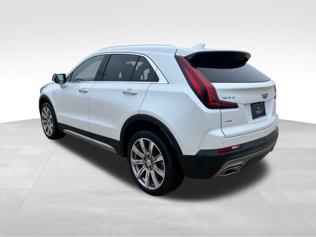 Certified 2023 Cadillac XT4 Premium Luxury w/ Cold Weather Package AWD/4WD image 4