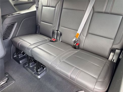 Used 2023 Chevrolet Tahoe RST w/ RST Performance Edition AWD/4WD image 34