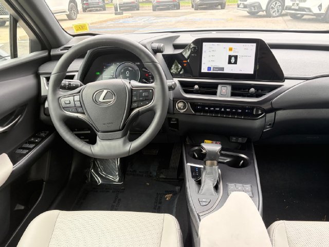 Certified 2024 Lexus UX 250h F Sport AWD/4WD image 14