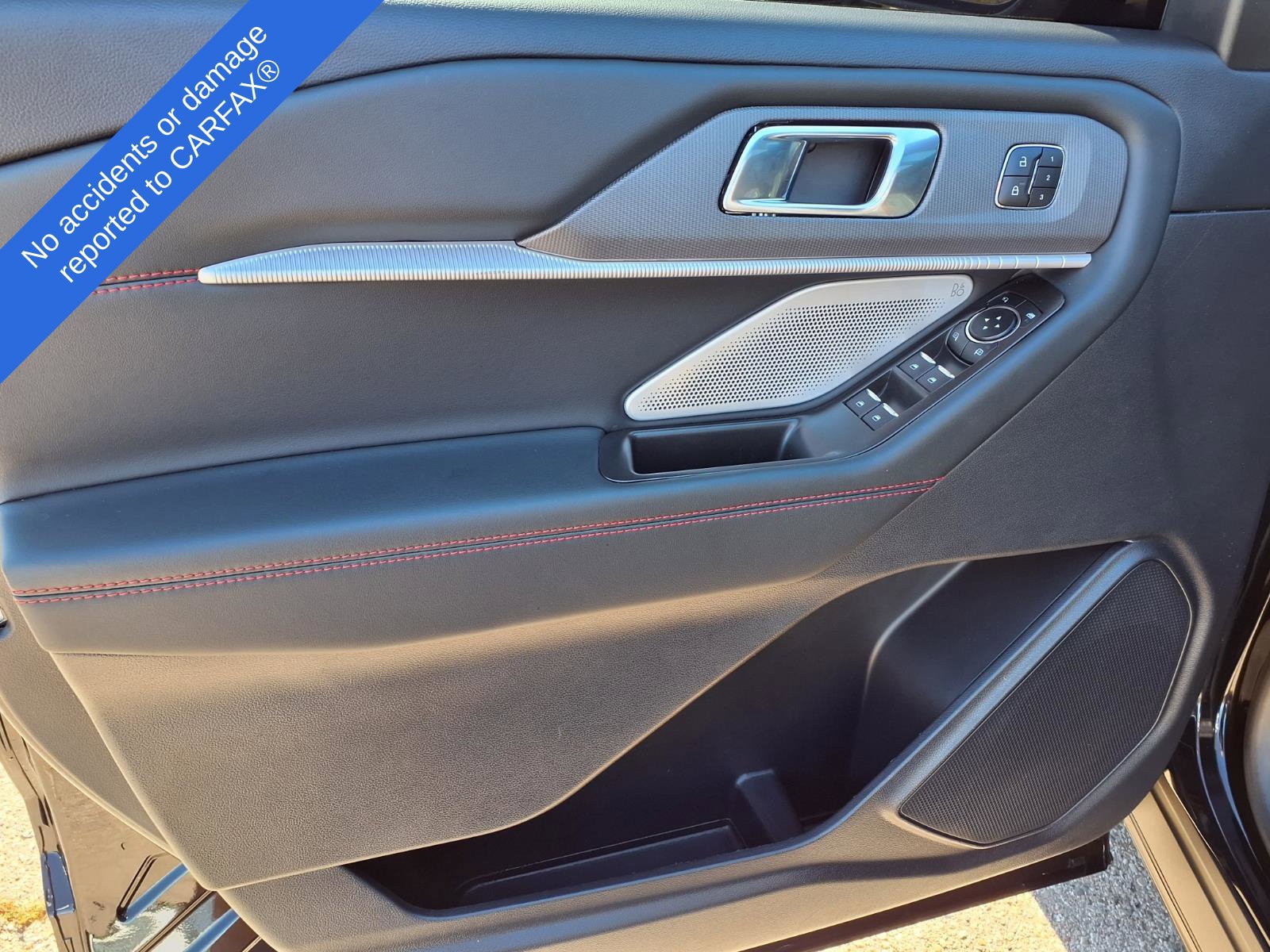 Used 2025 Ford Explorer ST w/ Sun And Sound Package AWD/4WD image 14