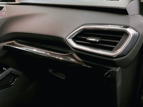 Used 2021 Chevrolet TrailBlazer LT image 16