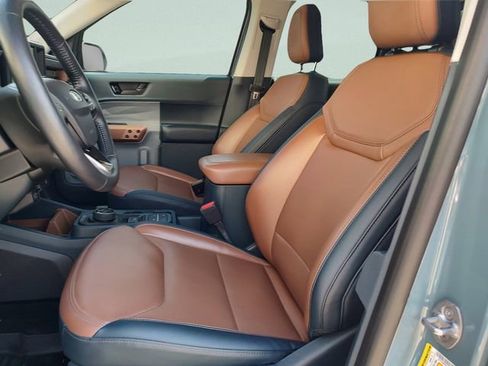 Used 2022 Ford Maverick Lariat w/ Lariat Luxury Package AWD/4WD image 24
