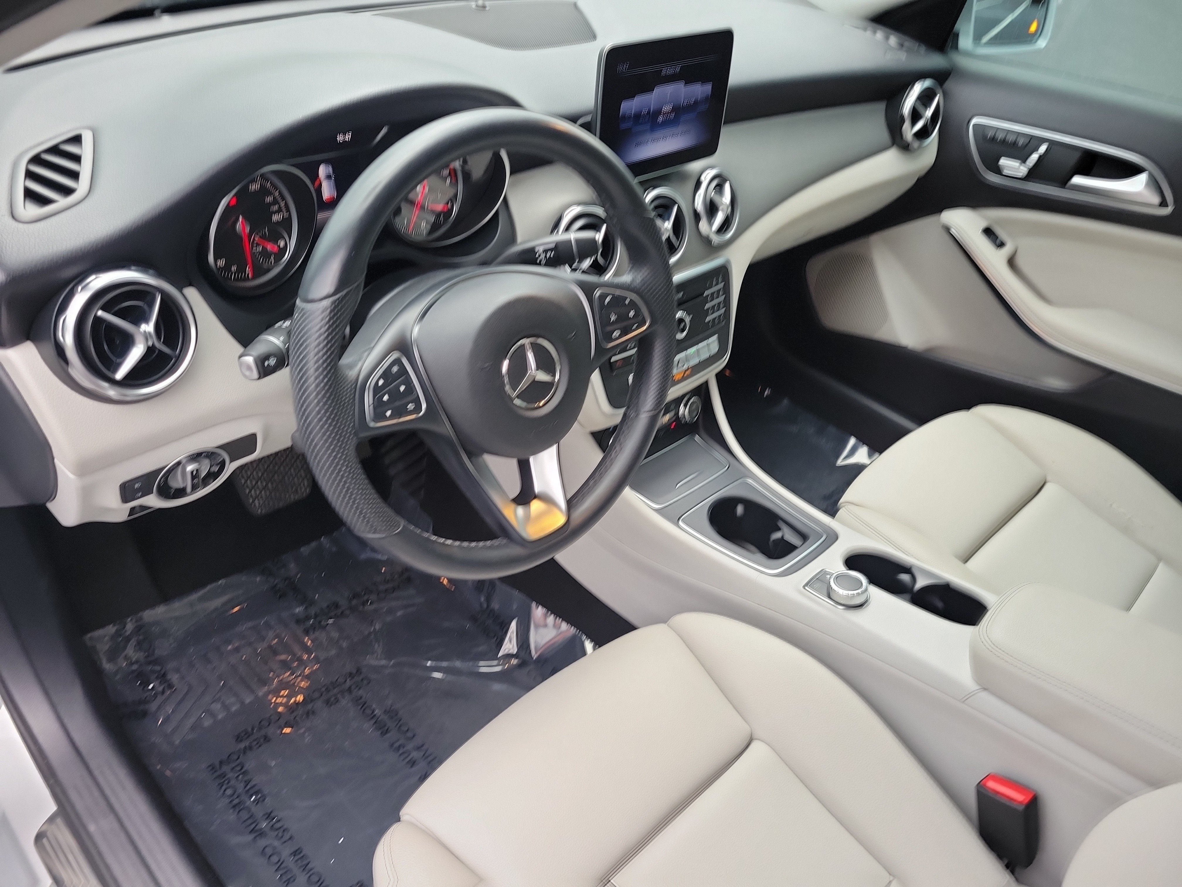 Used 2019 Mercedes-Benz GLA 250 image 22