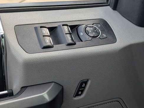 Used 2019 Ford F150 XLT w/ Equipment Group 302A Luxury image 21