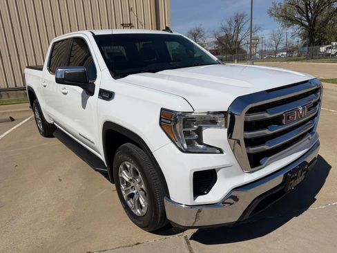 Used 2022 GMC Sierra 1500 SLE image 4