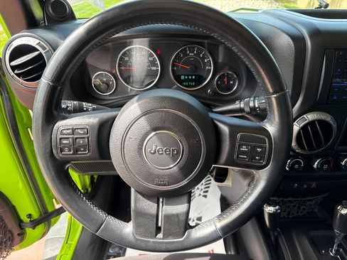 Used 2013 Jeep Wrangler Sport w/ Connectivity Group AWD/4WD image 16