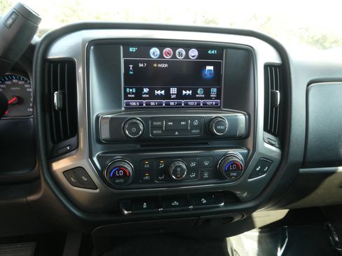 Used 2018 Chevrolet Silverado 1500 LT w/ All Star Edition AWD/4WD image 20