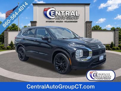 Used 2023 Mitsubishi Outlander SE