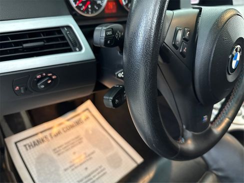 Used 2006 BMW M5 image 37