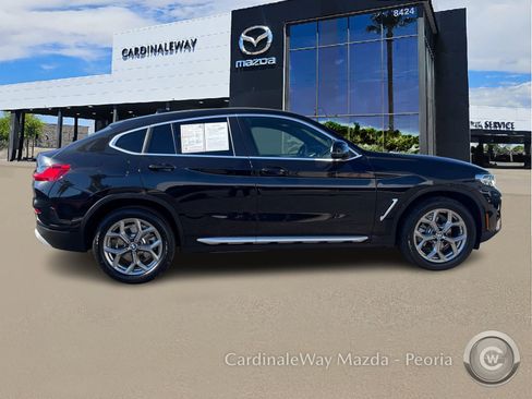 Used 2025 BMW X4 xDrive30i image 10