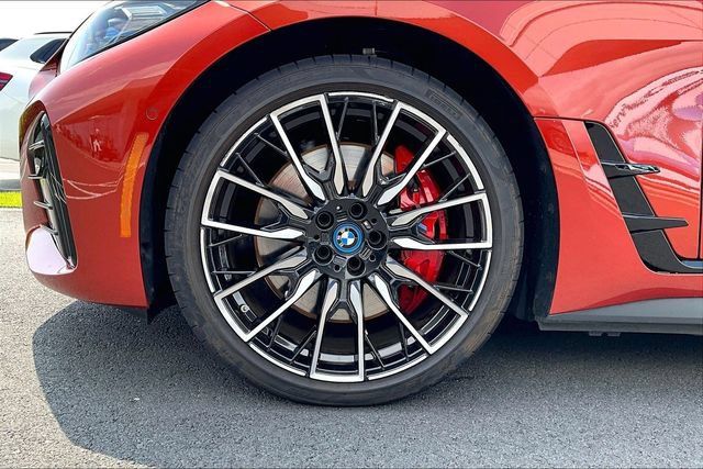 Used 2023 BMW i4 M50 AWD/4WD image 8