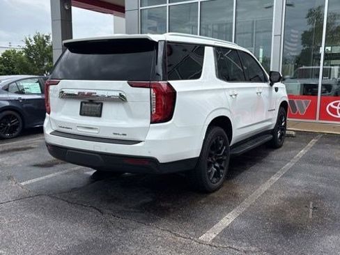 Used 2022 GMC Yukon SLE w/ Gmc Pro Safety Plus Package AWD/4WD image 3