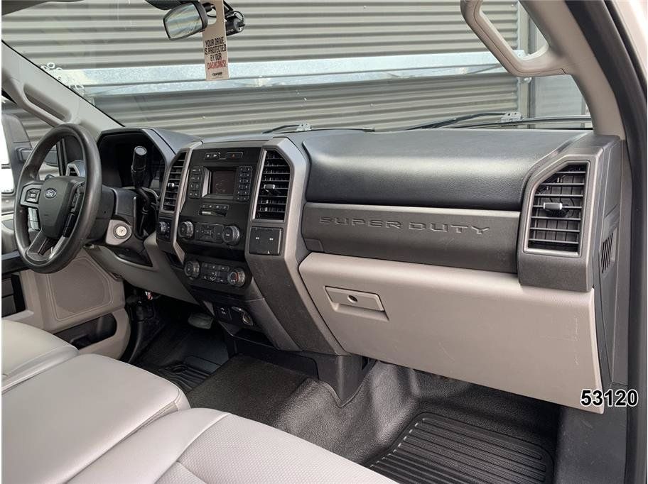 Used 2021 Ford F550 4x4 Regular Cab Super Duty image 26