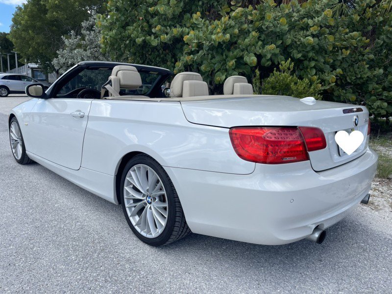 Used 2011 BMW 335i Convertible RWD image 6