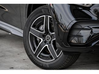 New 2026 Mercedes-Benz GLC 300 4MATIC video 3