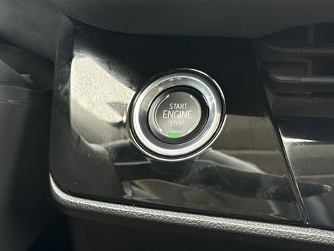 Used 2025 Buick Envision Sport Touring AWD/4WD image 24
