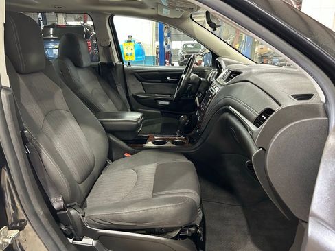 Used 2014 Chevrolet Traverse LT w/ All-Star Edition FWD image 35