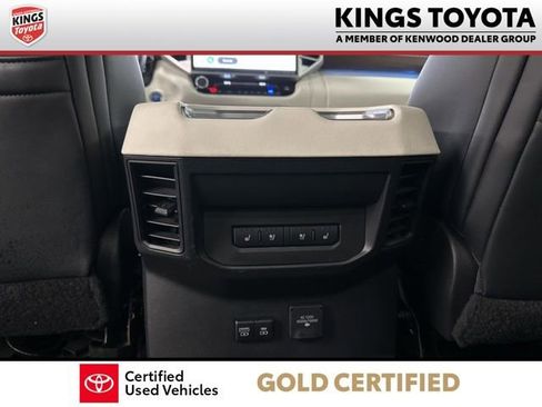 Used 2022 Toyota Tundra Capstone AWD/4WD image 23