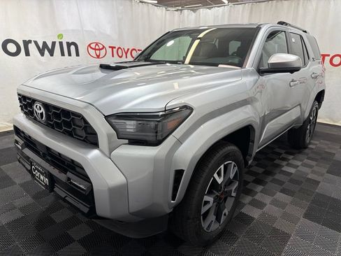 Used 2026 Toyota 4Runner TRD Sport Premium AWD/4WD image 3