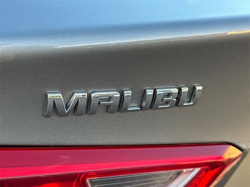 Used 2023 Chevrolet Malibu LT image 12