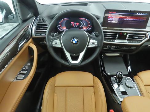 Used 2023 BMW X3 xDrive30i w/ Premium Package image 10