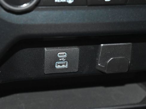 Used 2023 Ford F150 XLT image 16