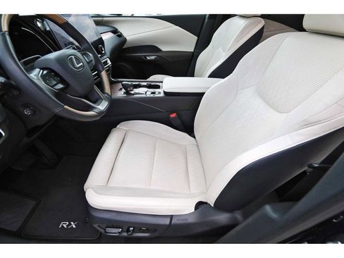 Used 2023 Lexus RX 350 w/ Accessory Package (Z1) image 11