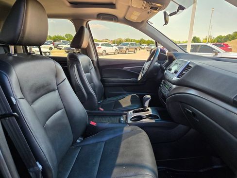Used 2019 Honda Ridgeline RTL image 25