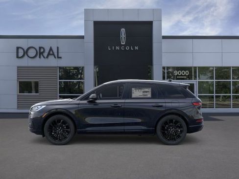New 2025 Lincoln Corsair Reserve w/ Jet Appearance Package FWD image 3