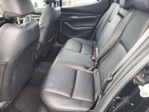 Used 2023 MAZDA MAZDA3 s FWD image 13