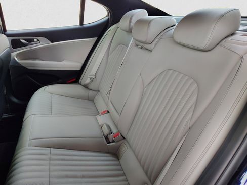 Used 2023 Genesis G70 2.0T w/ Sport Prestige Package AWD/4WD image 18