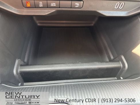 New 2026 Jeep Cherokee Limited AWD/4WD image 37