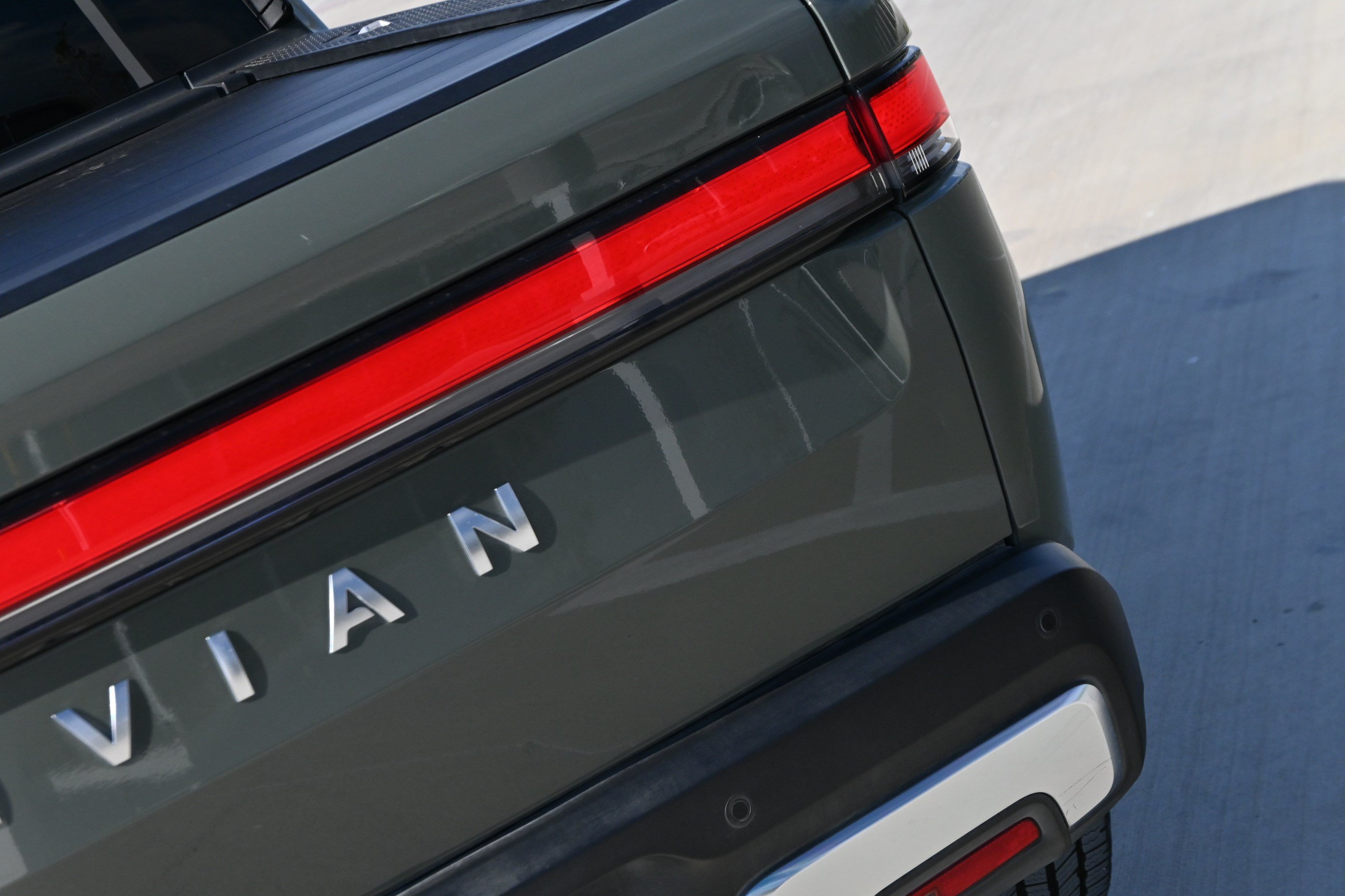 Used 2023 Rivian R1T Launch Edition AWD/4WD image 39