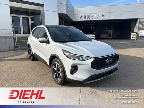 New 2025 Ford Escape ST-Line Select w/ Tech Pack #2 AWD/4WD image 1
