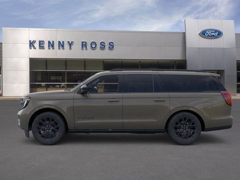 New 2026 Ford Expedition Max Platinum w/ Stealth Appearance Package image 4
