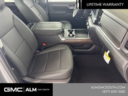 New 2026 GMC Sierra 2500 SLT w/ SLT Premium Package AWD/4WD image 15