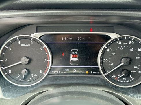 Used 2024 Nissan Rogue SV AWD/4WD image 15